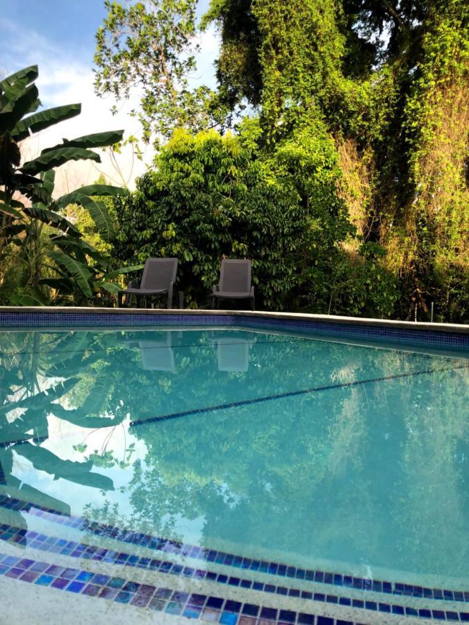 Tropical Apartments Tobago Scarborough Esterno foto